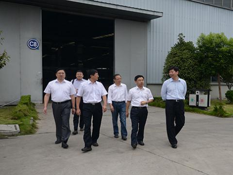 国度认监委辅导一行到Z6尊龙凯时母线调研